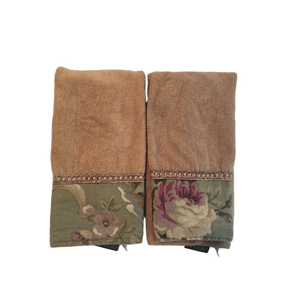 Raymond Waites Studio Floral Beige Hand Towels Set of 2 Cotton & Polyester‎